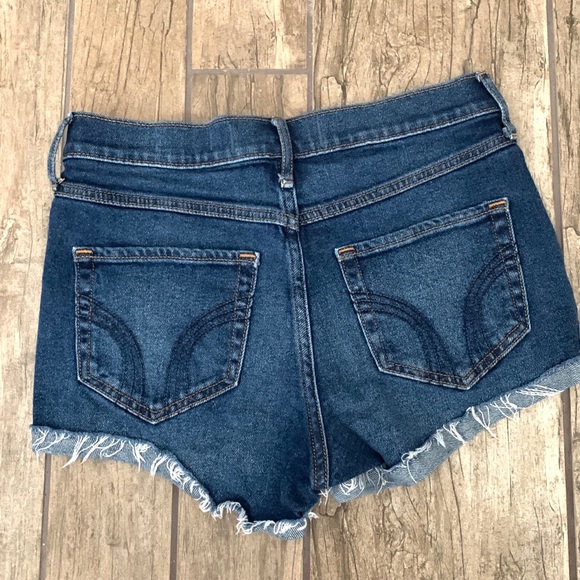 Hollister High Rise Shortie Shorts Retro Frayed Cuff Juniors Size 5 - Picture 4 of 8